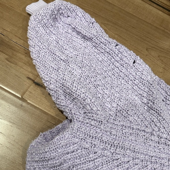 Knitted lilac crop sweater - Picture 6 of 11